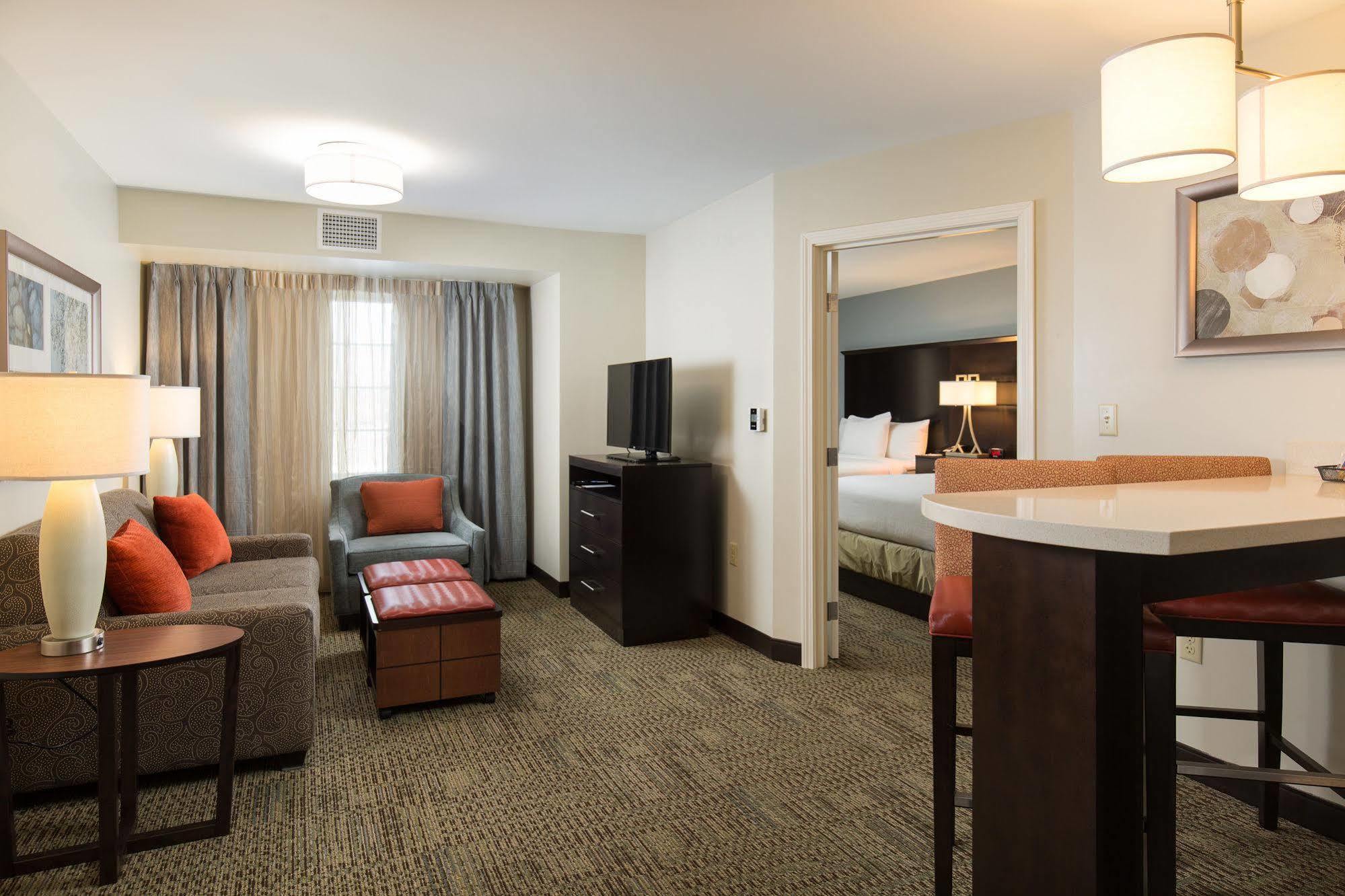 Staybridge South By Ihg