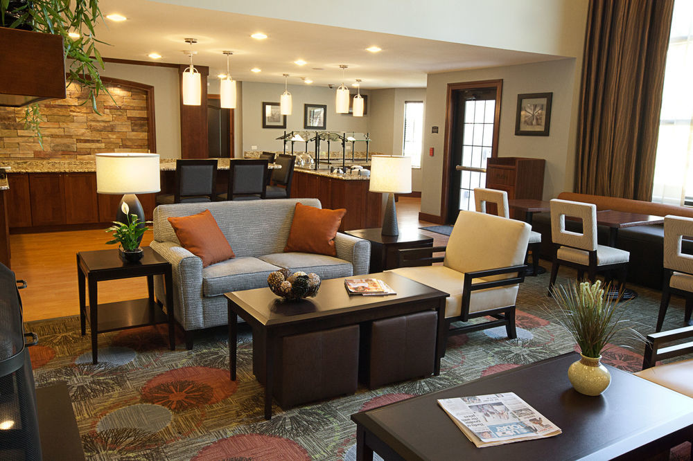 Staybridge South By Ihg 3*