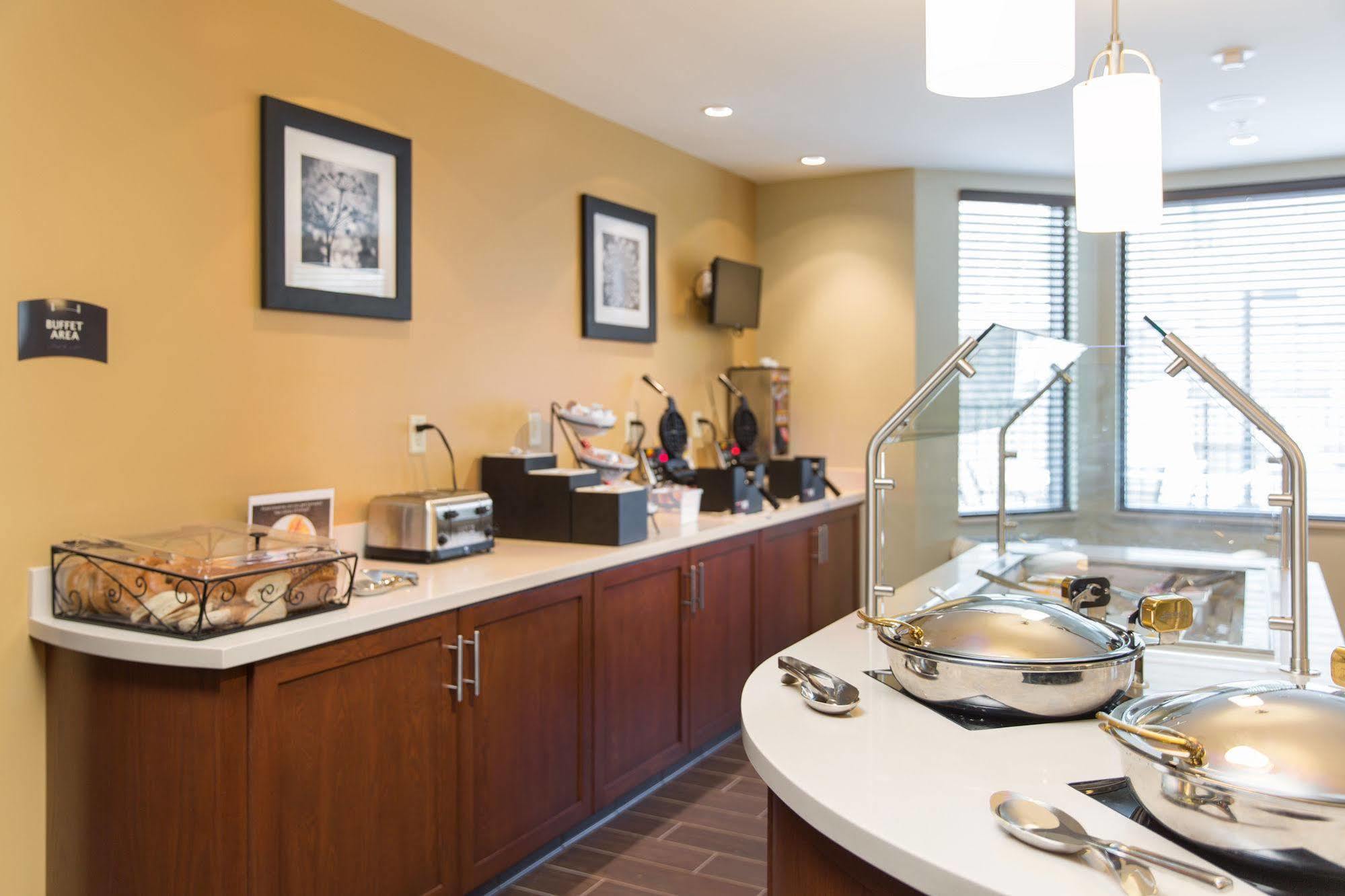 Hotel Staybridge South By Ihg Corona